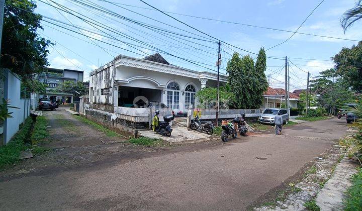 Rumah SHM 1 Lantai di Lokasi Strategis Butuh Renovasi Dan Potensi Besar 1