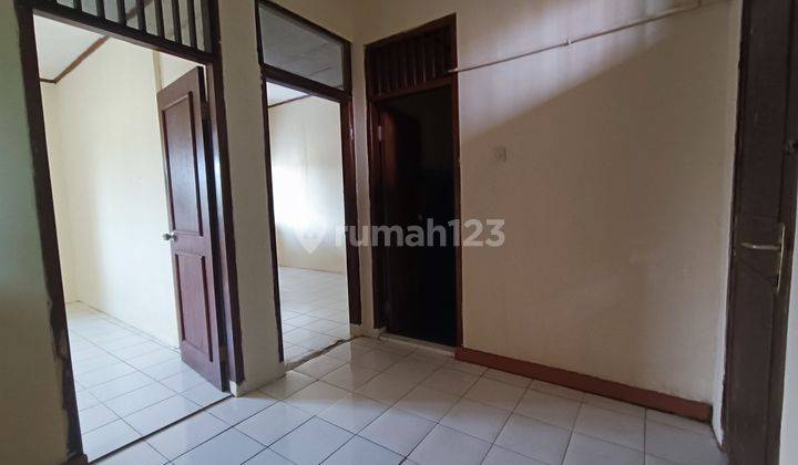 Rumah di Krukut 2 Lantai SHM 9