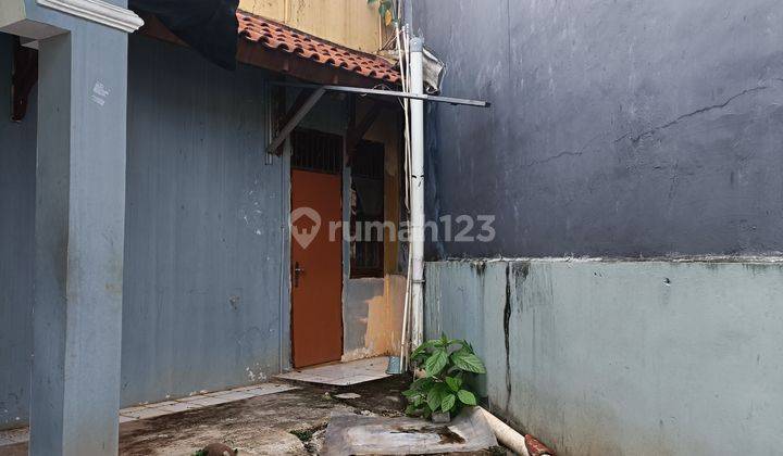 Rumah di Krukut 2 Lantai SHM 18