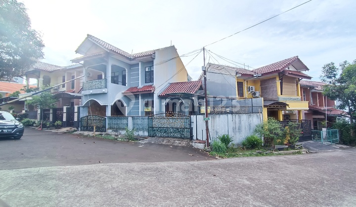 Rumah di Krukut 2 Lantai SHM 1