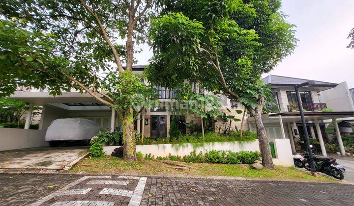 Rumah Modern 2 Lantai Dengan Private Pool di Lebak Bulus 2