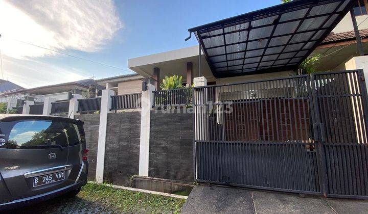 Rumah Modern 1 Lantai Dalam Komplek Akses Strategis di Cinere 2