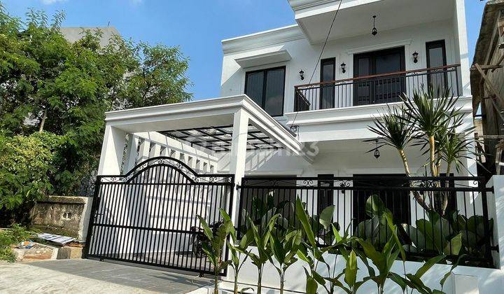 Rumah Modern Hanya 2 M-an di Cinere Semi Furnished 2