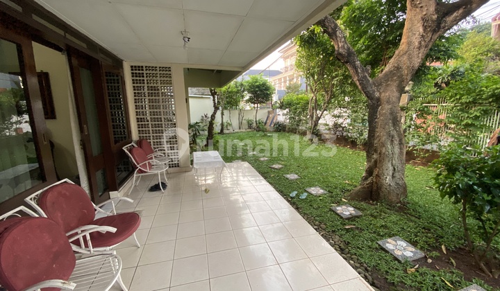 Rumah Asri Jalan Kaki Ke Stasiun Mrt 2