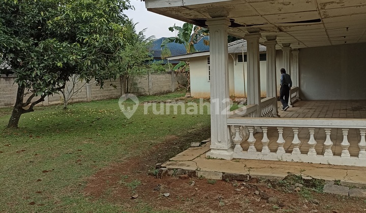 House with Super Spacious Yard in Arco