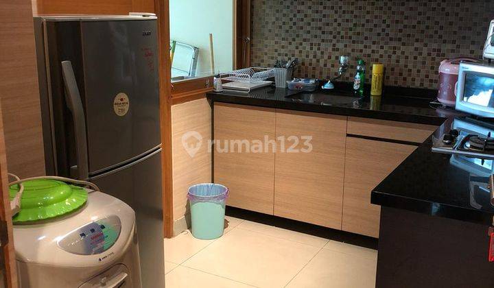 Apartemen 2 Kamar Tidur Hampton Furnished 5