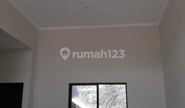 Rumah Bagus di Curug Depok  10