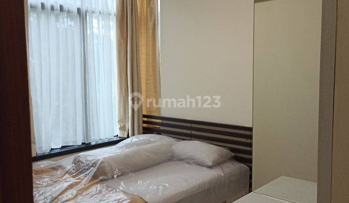 Apartemen Hampton Park Furnished 11