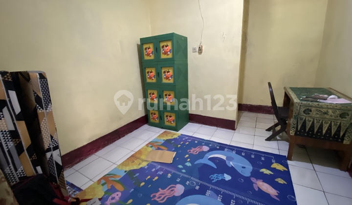 Kos-kosan Di Jantung Kota Depok Dikelilingi Universitas Ternama. Cocok Untuk Investasi 