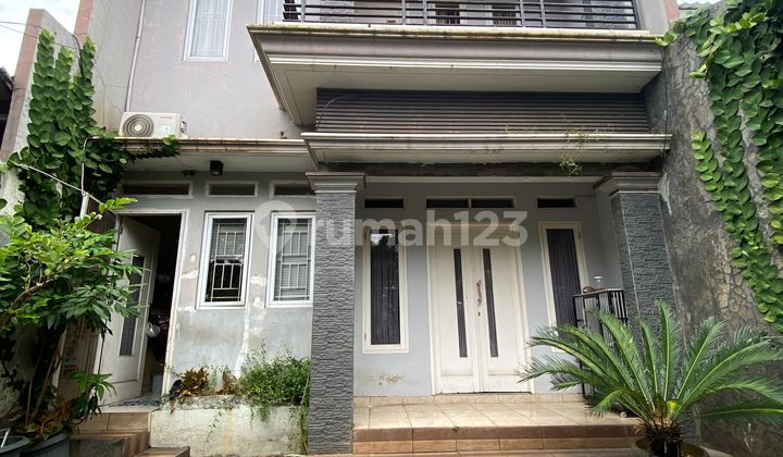 Rumah Apik Terawat 2 Lantai di Lokasi Strategis Gandul-Cinere Rumah Apik Terawat 2 Lantai di Lokasi Strategis Gandul-Cinere