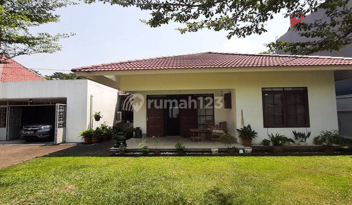 Rumah Terawat Elegan dan Cozy di Cilandak 1