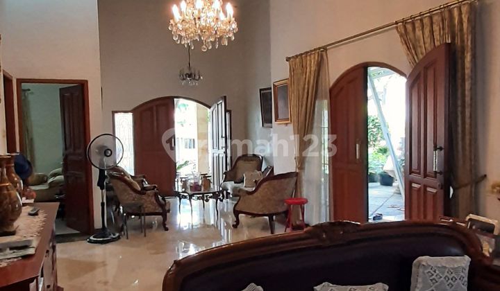 Rumah Klasik Asri 1 Lantai di Pondok Aren