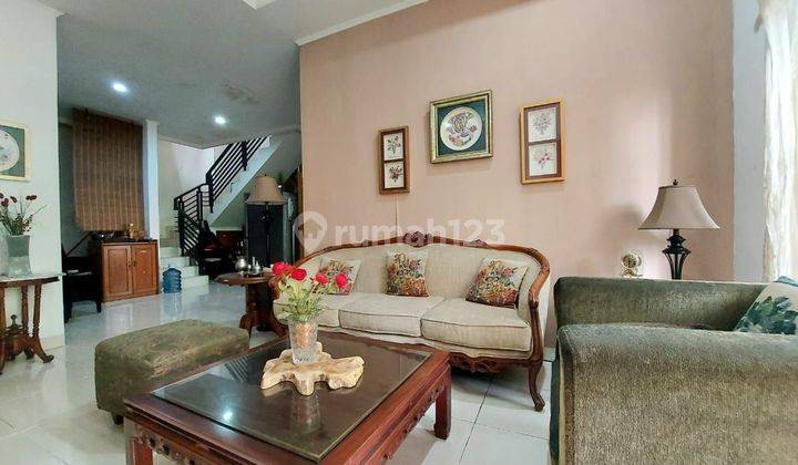 Rumah Cantik Terawat 2 Lantai Di Mega Cinere 2