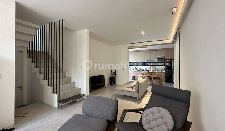 For Rent Rumah Modern dan Keren di YVE Habitat Limo 1