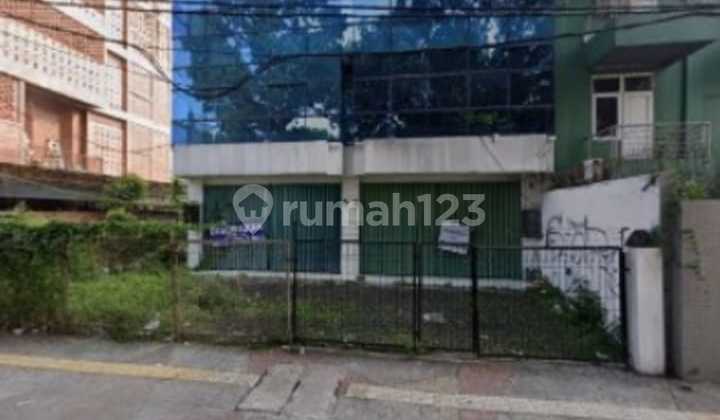 Dijual Cepat Ruko Gandeng 3 Lantai di Lokasi Strategis Menteng, Jakarta Pusat Dijual Cepat Ruko Gandeng 3 Lantai di Lokasi Strategis Menteng, Jakarta Pusat