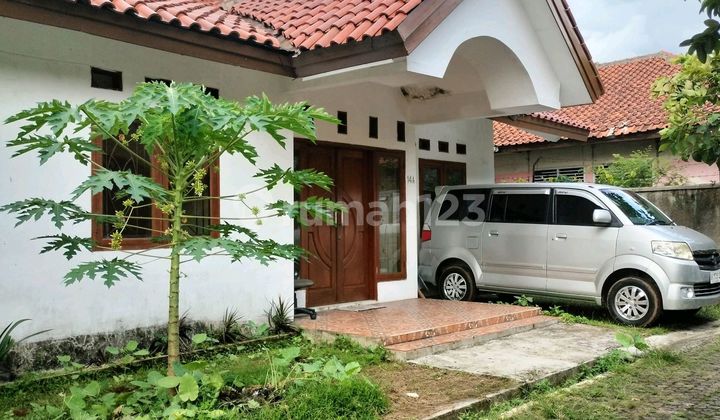 Disewakan Rumah Apik Dekat Upn Veteran Pondok Labu Disewakan Rumah Apik Dekat Upn Veteran Pondok Labu