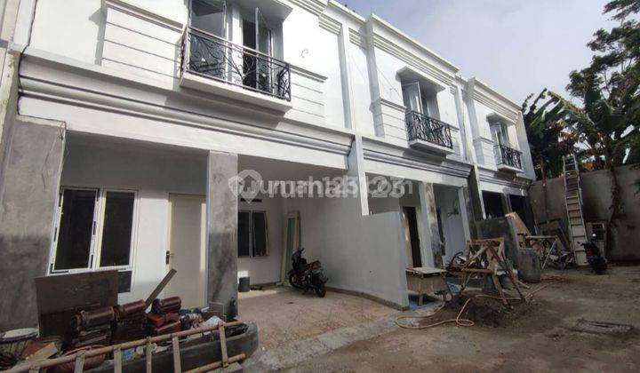 Rumah Baru Minimalis yang Bagus dan Nyaman di Cinere 2