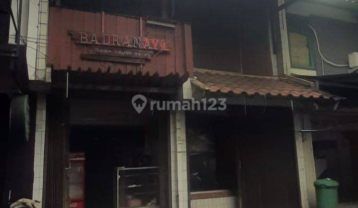 Ruko 2 Lantai di daerah yang selalu Ramai di Bintaro Sektor 2 1