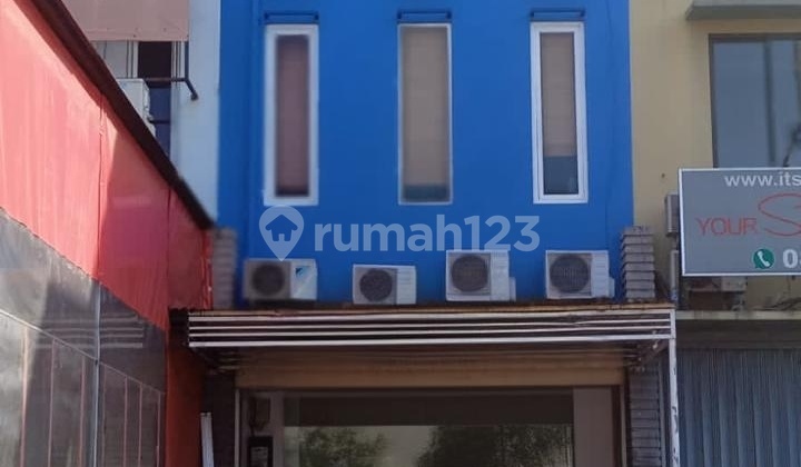 Nice 3-Story Shop House in Cipete Raya, South Jakarta 2