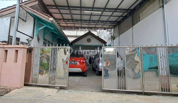 Dijual Hunian 3 Lantai Dengan 5 Kamar Tidur Di Jagakarsa Jakarta Selatan  1