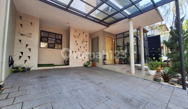 Hunian Unik dan Cantik Dalam Perumahan Lebak Bulus dengan Private Swimming Pool 2