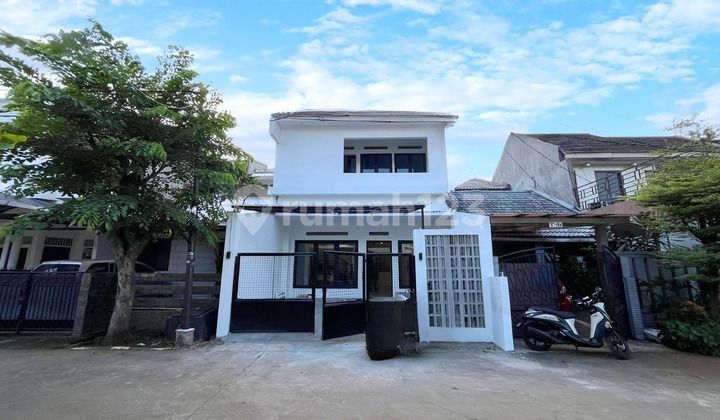Brand New House in Cinere Ready to Occupy, Perfect for Young Couples