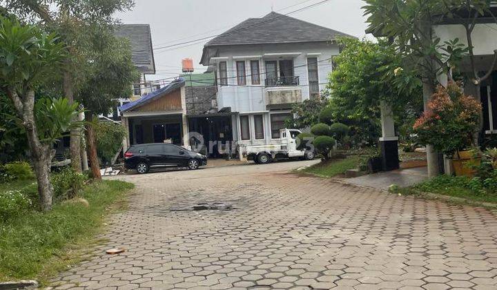  Rumah Luas Dengan Fasilitas Lengkap di Gandul Cinere  2