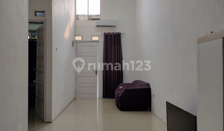 Rent a House in Cinere for Only 45 Million per Year! Ready to Live In & Comfortable!