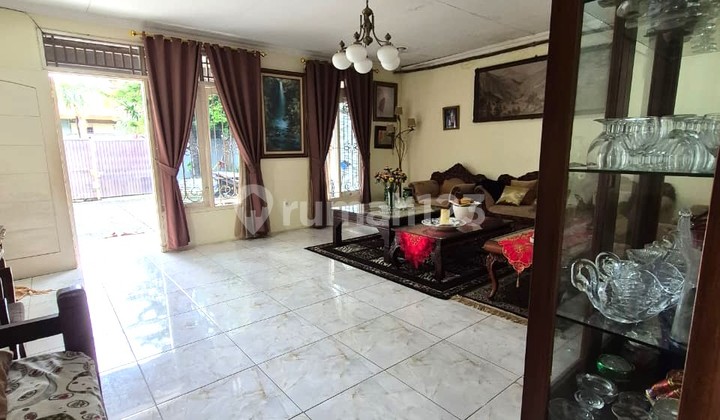 Minimalist 1-Story House in Cinere Complex, Ready to Occupy 2