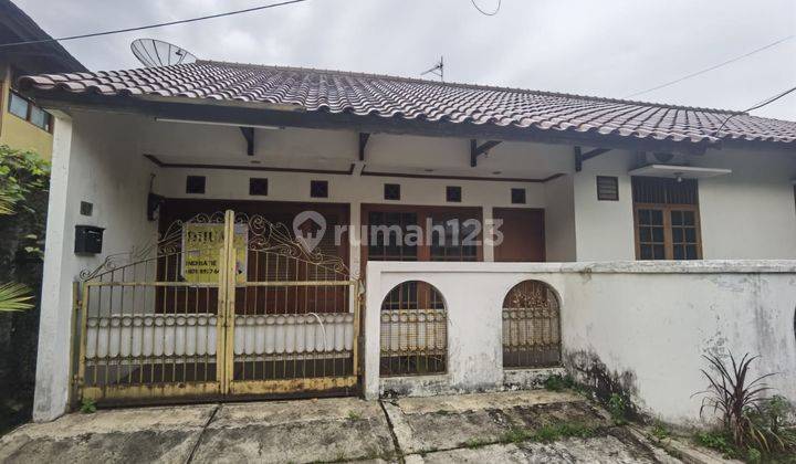 Rumah Keluarga Luas di Cinere, Depok Lokasi Strategis Dan Nyama 2