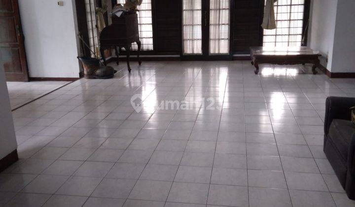 Rumah Besar 5 Kamar di Cinere, Depok Lokasi Strategis  2