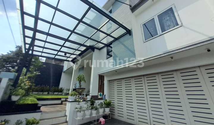 Rumah Modern Semi Furnished di Cinere Super Homey Siap Huni