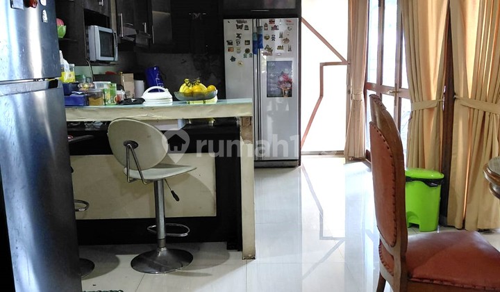 Rumah Super Luas di Krukut-Limo Halaman Luas Siap Huni 2