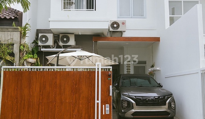 Rumah Cantik Minimalis di Dalam Komplek Cinere Siap Huni
