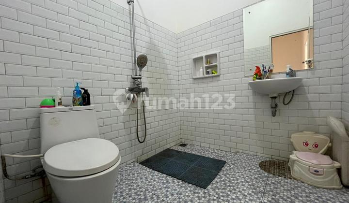 Rumah Minimalis di Gandul Fasum Kolam Renang Siap Huni 2