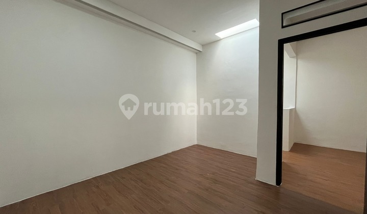 Brand New House in Cinere Ready to Occupy, Perfect for Young Couples 2
