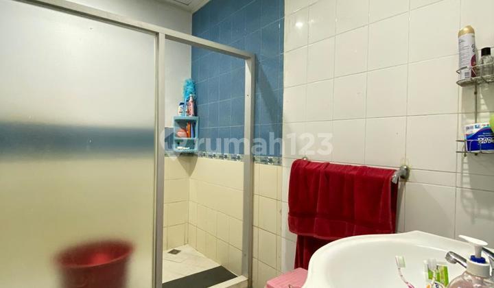 Super Cozy 1-Story Home in Cirendeu, Ready to Move In 2