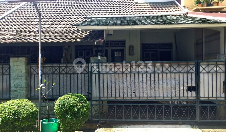 Rumah Minimalis 1,5 Lantai Siap Huni Selangkah ke Pintu Tol