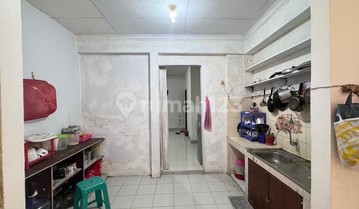 Rumah Terawat Cocok Untuk Rumah Kost 8 Kamar Lokasi Strategis 2
