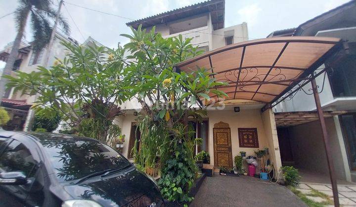 Rumah Town House 3 Lantai di Pangkalan Jati Dekat Pondok Labu 1