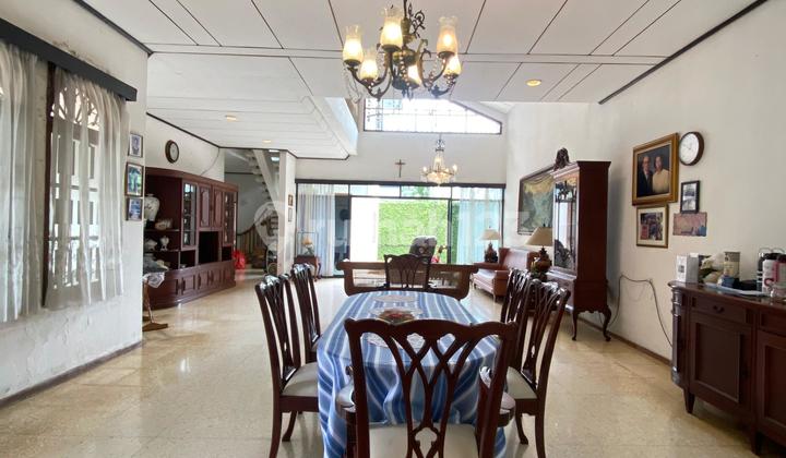 Well-Maintained House Hook Position in a Complex with a Wide Yard 2