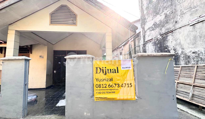 Dijual Cepat Rumah Strategis di Margonda 1 Lantai 3 Kamar Tidur 2