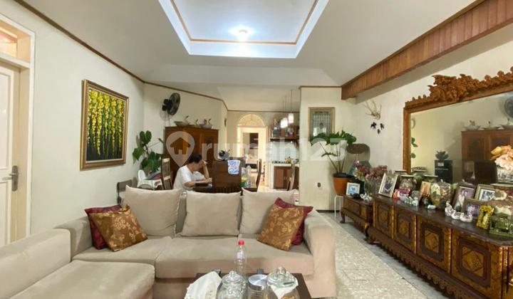 Rumah Rapi & Terawat di Cirendeu 1 Lantai Super Homey