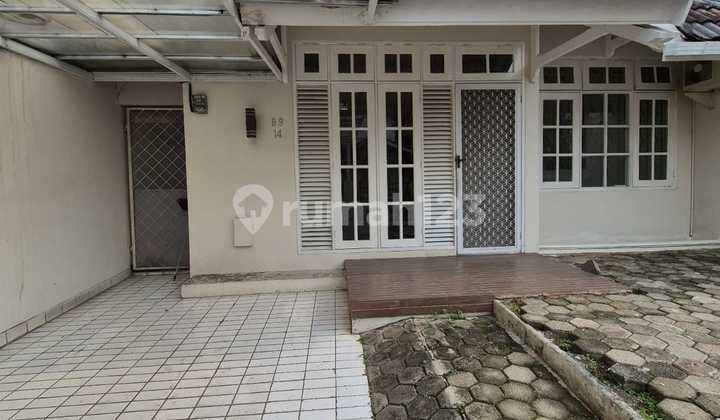 Rumah Minimalis Harga Menarik Luas 121 Dalam Komplek Dekat MRT 2