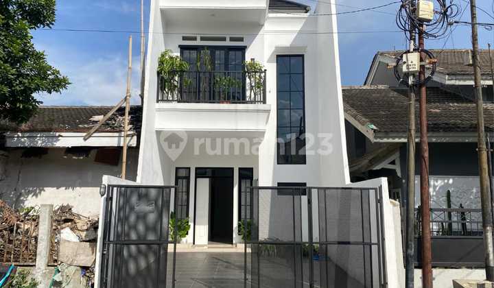 Rumah Modern Brand New Cinere Dekat Tol Siap Huni Rumah Modern Brand New Cinere Dekat Tol Siap Huni