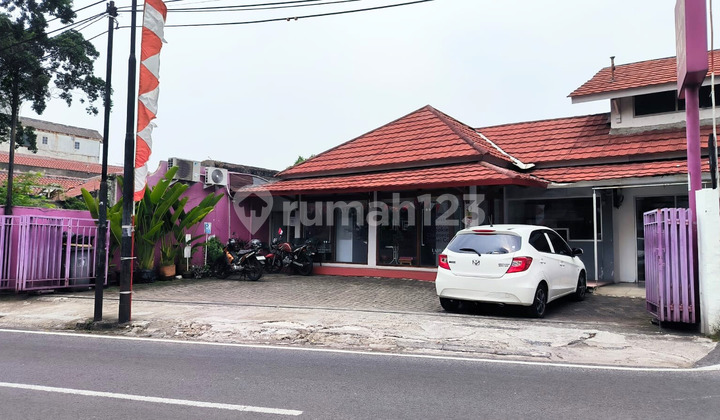 Bangunan Komersial Siap Pakai Cocok untuk Café, Resto Pinggir JL Raya