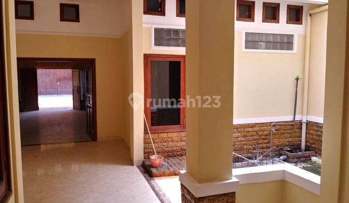 Disewakan Rumah Di Sukomanunggal Jaya, Surabaya Barat Kt 7