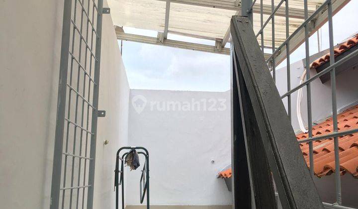 Dijual Rumah 2 Lantai Di Pucang Anom Surabaya Kt 7