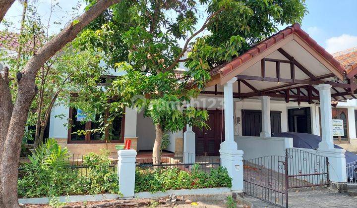 Disewakan Rumah Di Taman Gapura Surabaya Kt 1