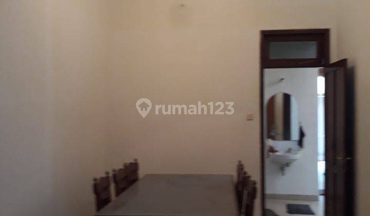 Disewakan Rumah Di Taman Gapura Surabaya Kt 8